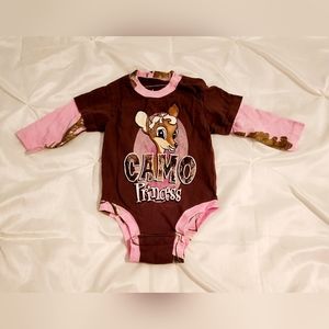 6mo Onesie 'Camo Princess'